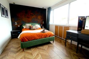 Bedroom- click for photo gallery